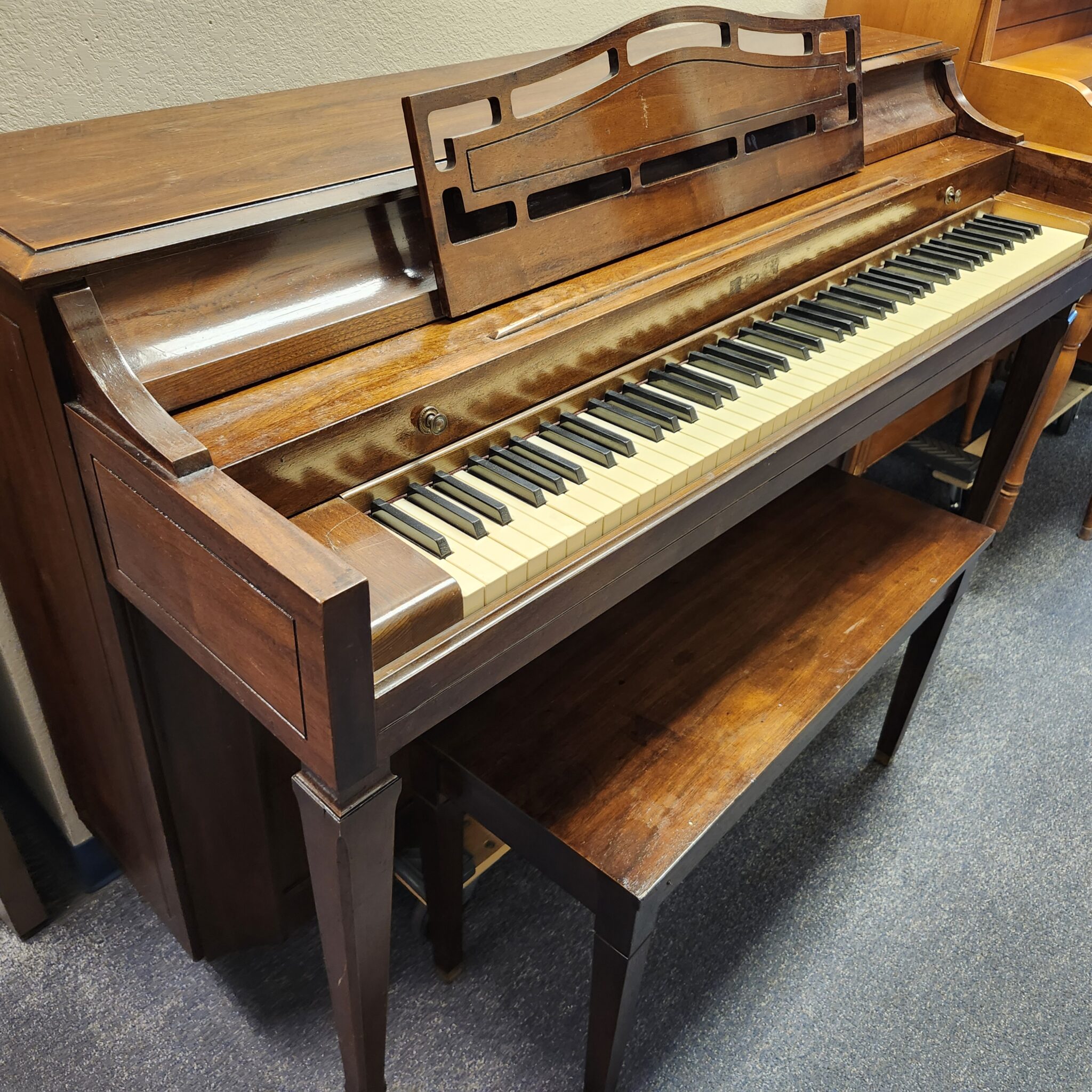 Baldwin Dark Mahogany Spinet Piano for sale